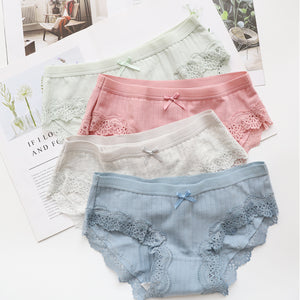 One-piece cotton lace mid-pants