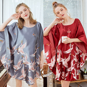 Oversized silk silk nightgown