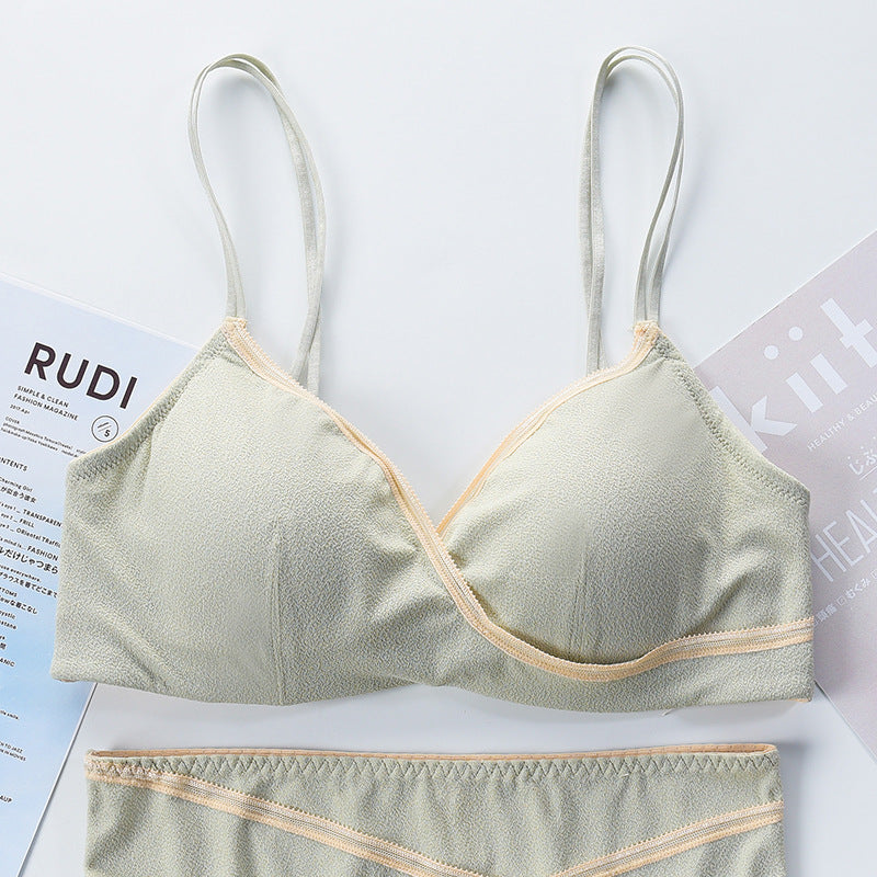 Comfortable bra without wire