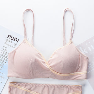 Comfortable bra without wire