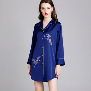 Shirt-style silk silk dress