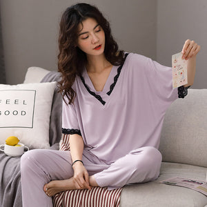 Comfortable home pajamas set