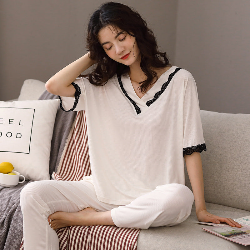 Comfortable home pajamas set