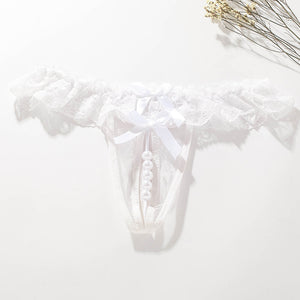 One sexy lace low-waist briefs with pearls