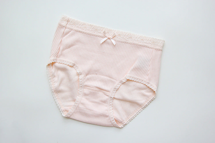 One low-waist lace brief cotton underwear