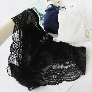 One cotton lace underpants