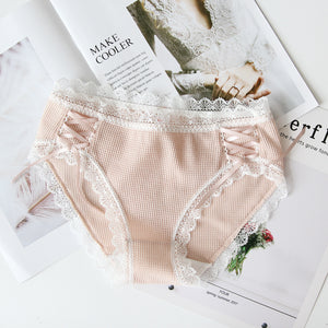 One-piece cotton lace mid-underwear