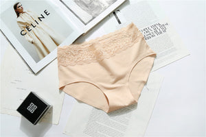 One high-waist cotton brief