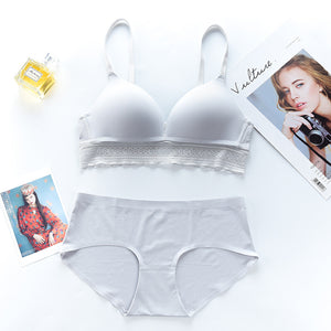 Underwear set without wire